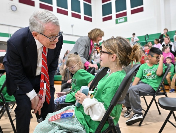 Governor DeWine speaking to a New Miami Elementary School student.