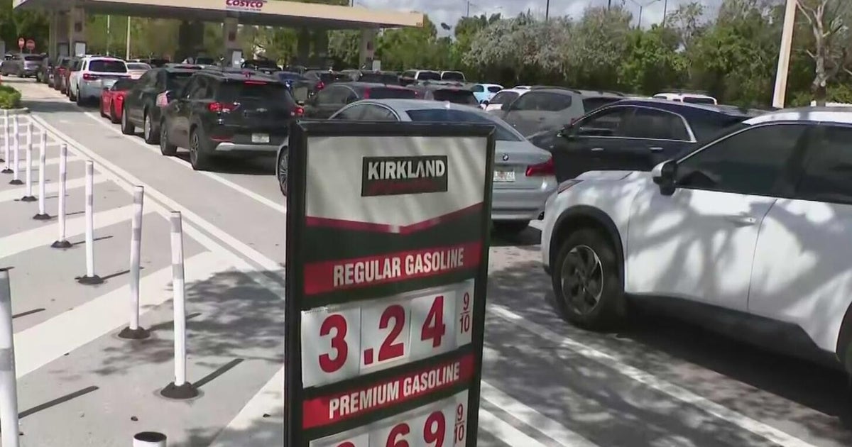 South Florida drivers flock to pumps as Iran war sends gas prices soaring