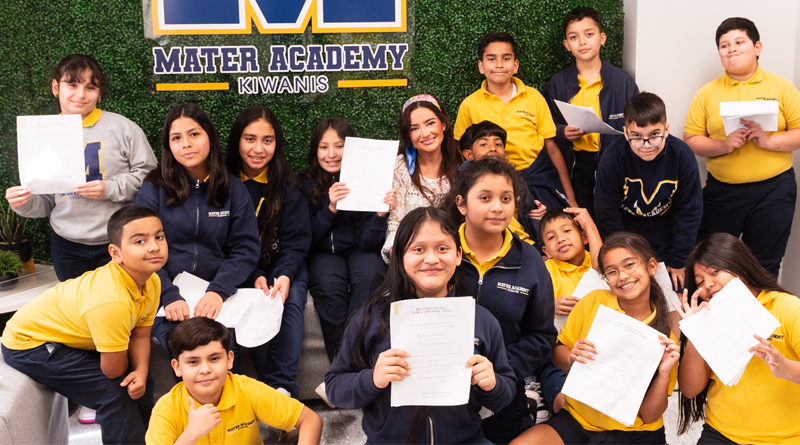 Carnaval Miami Poster Artist Inspires Students at Mater Kiwanis Academy