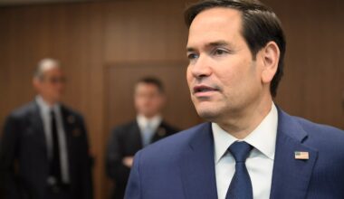 Marco Rubio side profile