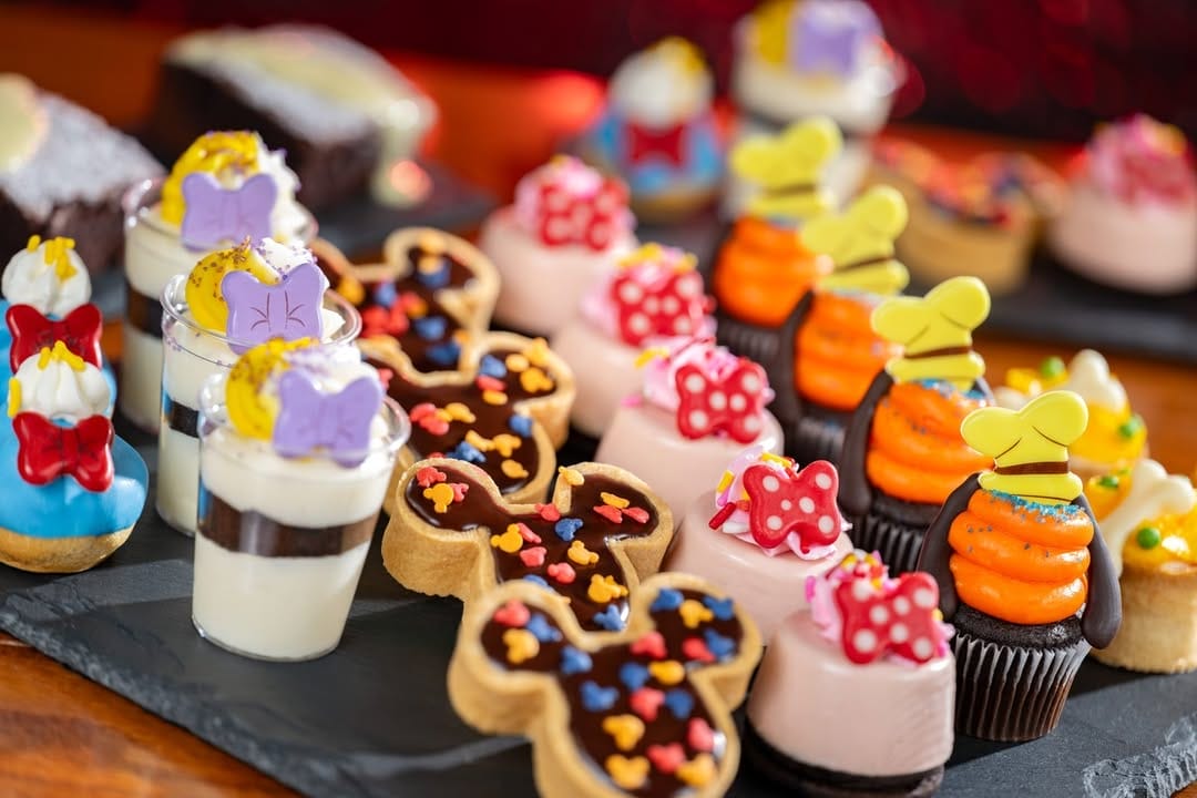 Disney Eats announced a line of six new desserts now available at Chef Mickey's. You can find the restaurant at Disney's Contemporary Resort at Walt Disney World.
