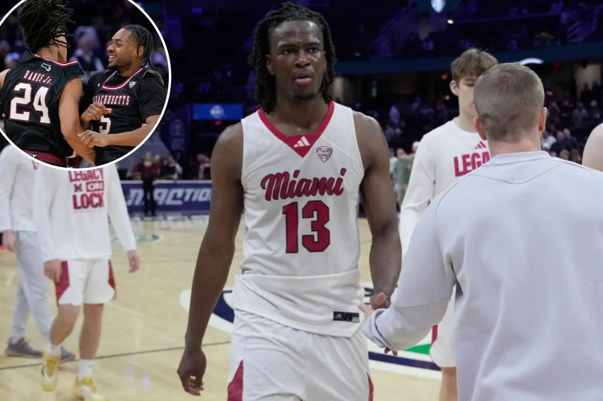 Miami (Ohio) chokes away undefeated season and now has to sweat March Madness bubble