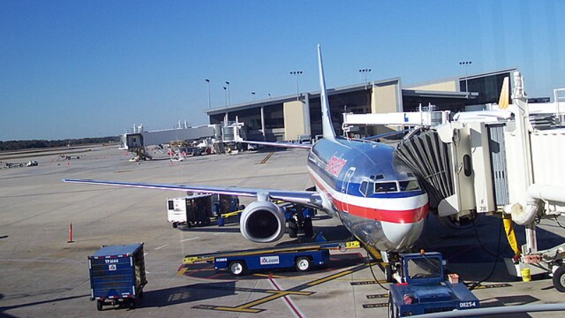 Tampa airport clarifies pajama post