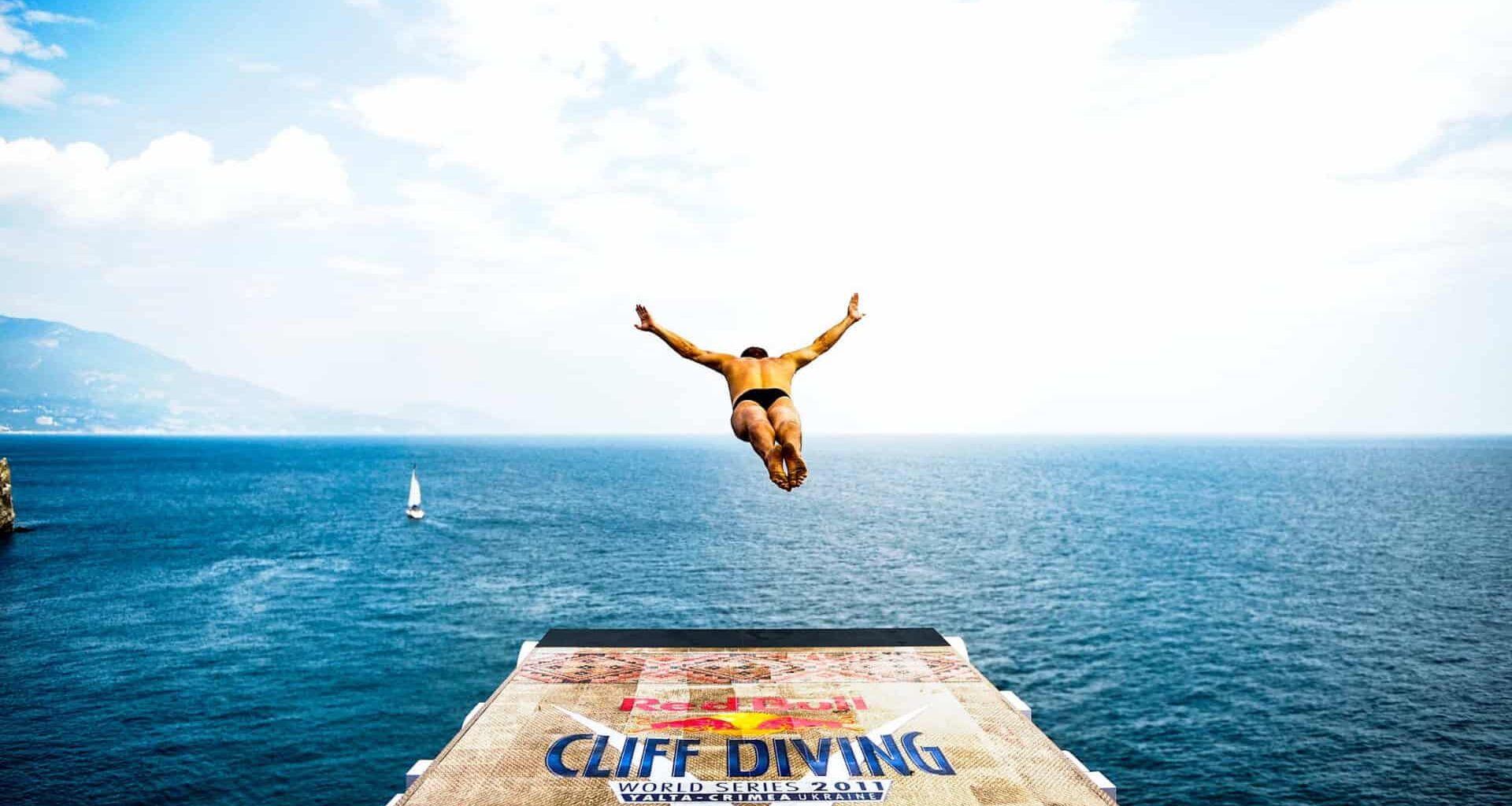 Red Bull Cliff Diving World Series coming to St. Pete Pier for its only U.S. stop of 2026