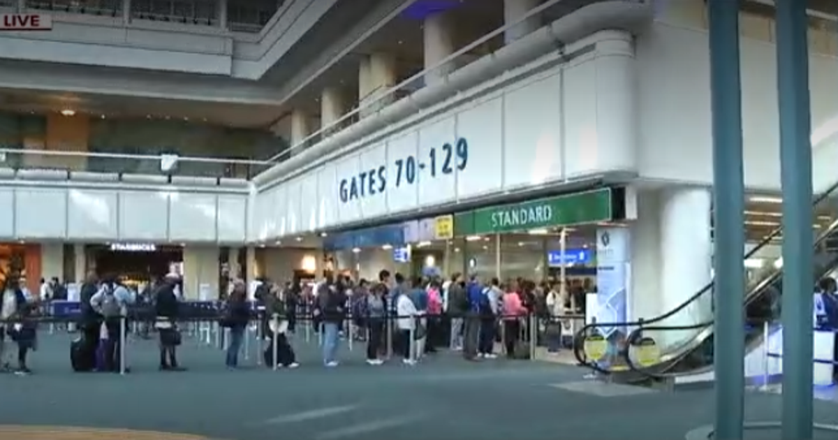 Spring break travel surge underway at Orlando International Airport