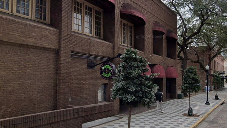 Beloved Halloween-themed bar in downtown Orlando to close