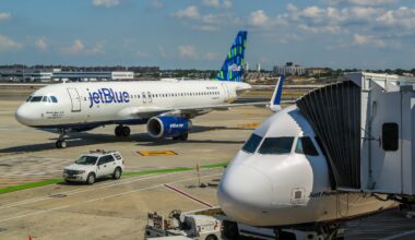 JetBlue Plane Evacuated At Fort Lauderdale Airport After Passenger Makes Bomb Threat Because He Couldn't Find Space For His Carry On