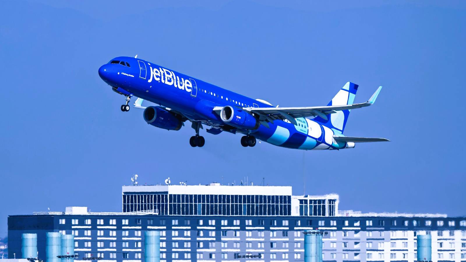 JetBlue Keeps Turning Up The Heat In Fort Lauderdale