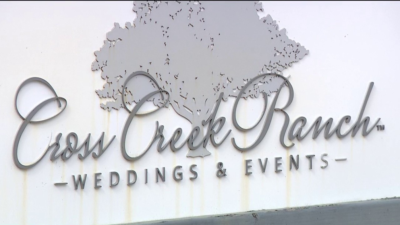 Wedding venue suddenly closes