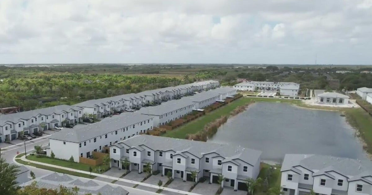 Developer's promised clean-up of damaged landscaping on a Florida City residence has been stalled almost a year