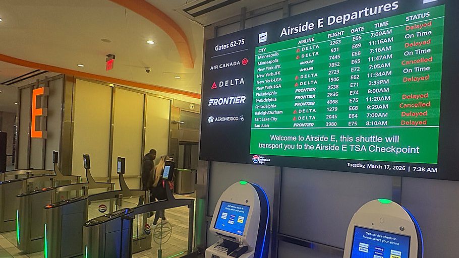 Airlines work to get travel back on track