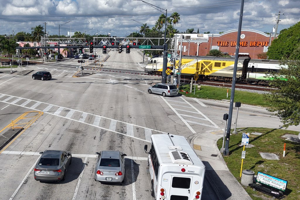Pedestrian fatally struck by Brightline train in Fort Lauderdale north of downtown station – Sun Sentinel