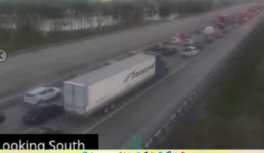 Crash closes Florida's Turnpike west of Boca Raton