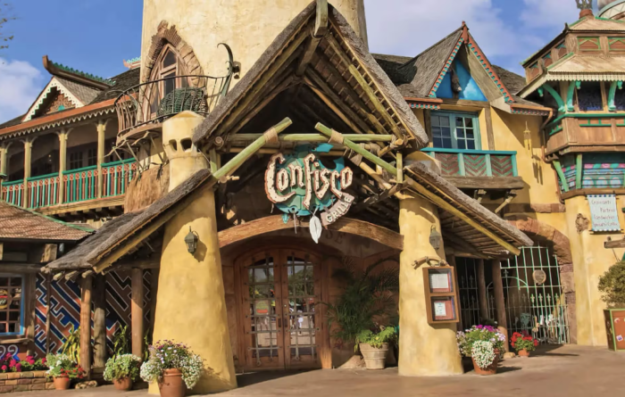 REVIEW: We're BLOWN AWAY By This Universal Islands of Adventure Restaurant!