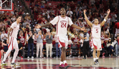 AP Top 25 poll: Florida, Arkansas jump, Miami falls in latest college basketball rankings