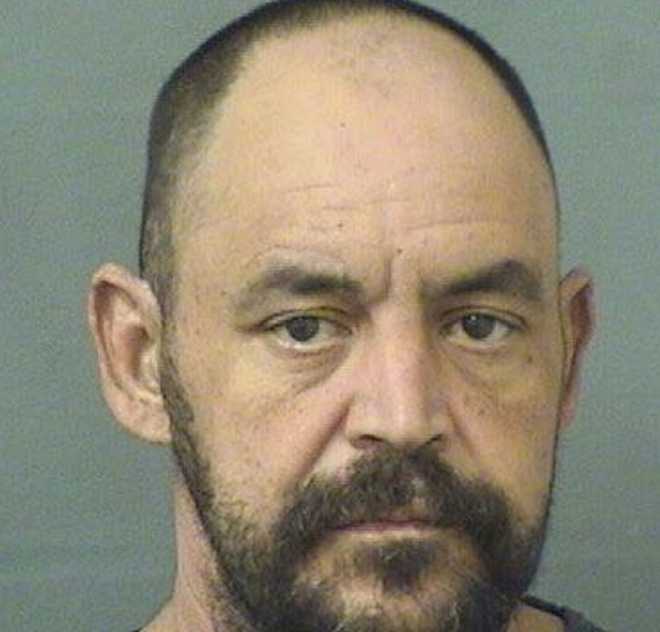 Palm City man arrested for illegal tire dumping