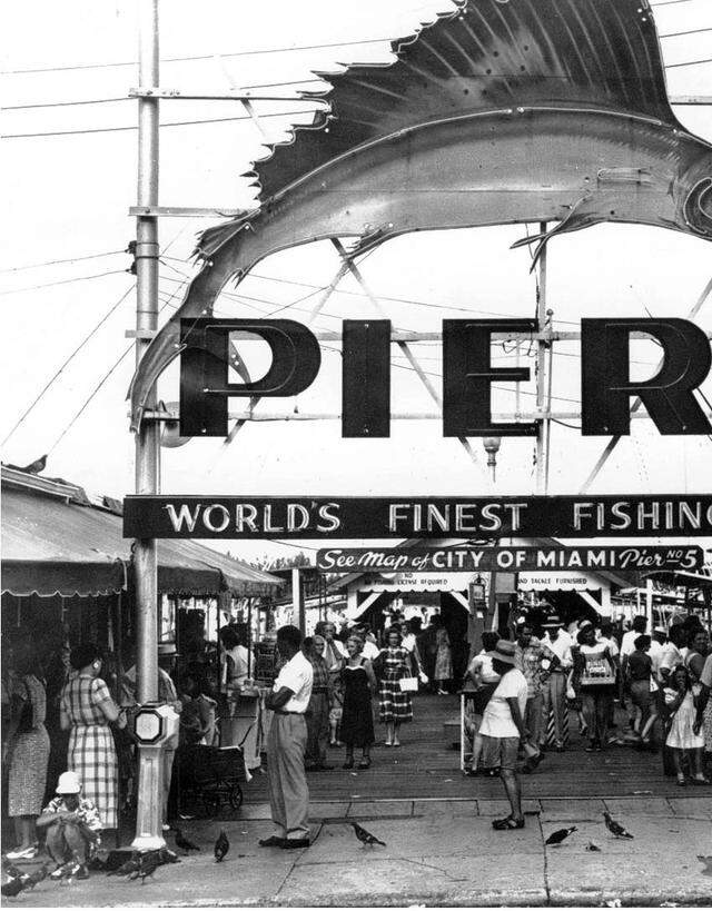 Pier 5, decades before Bayside Marketplace.
