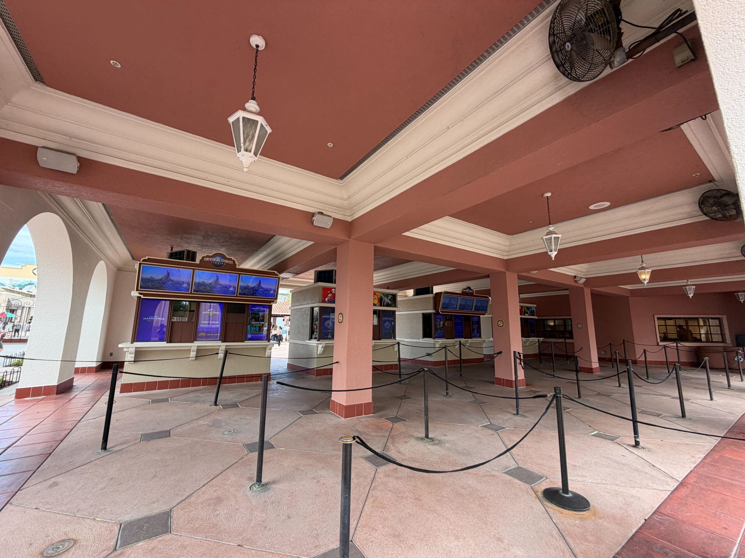 Ticket Booth Now Repainted at Universal Studios Florida