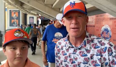Baseball fans pack Clover Park for Mets-Yankees