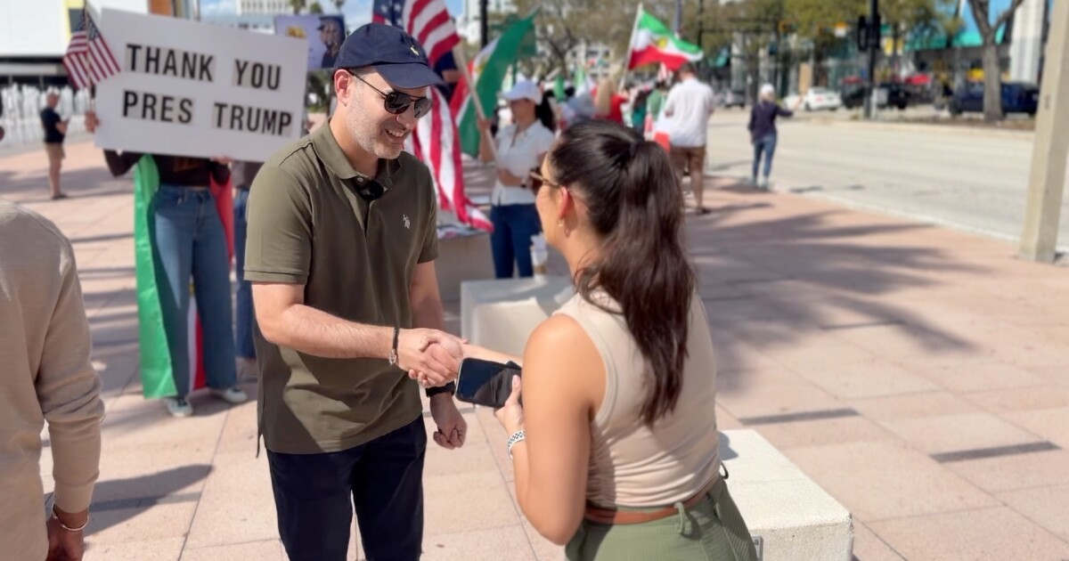 Tampa Iranians take to the streets after Iran's Supreme Leader killed