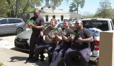 Local business collects donations for unpaid TSA agents in Tallahassee