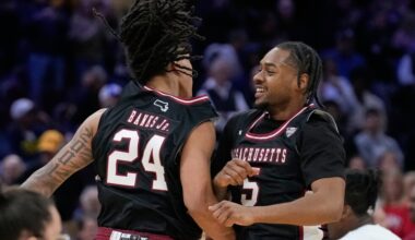 No. 20 Miami (Ohio) dealt 1st loss by UMass in MAC Tournament, 87-83