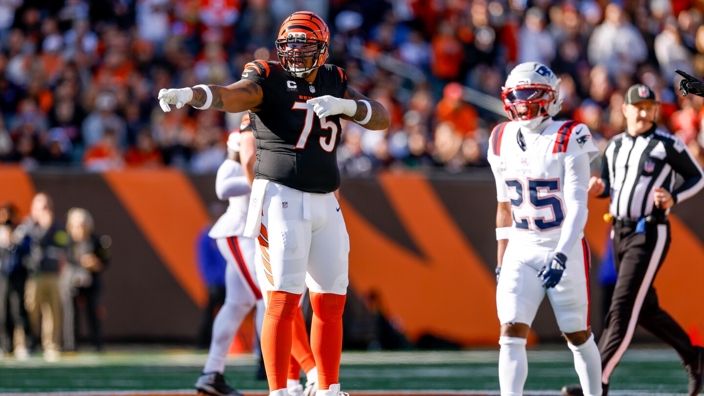 Bengals extend Orlando Brown Jr. through 2028