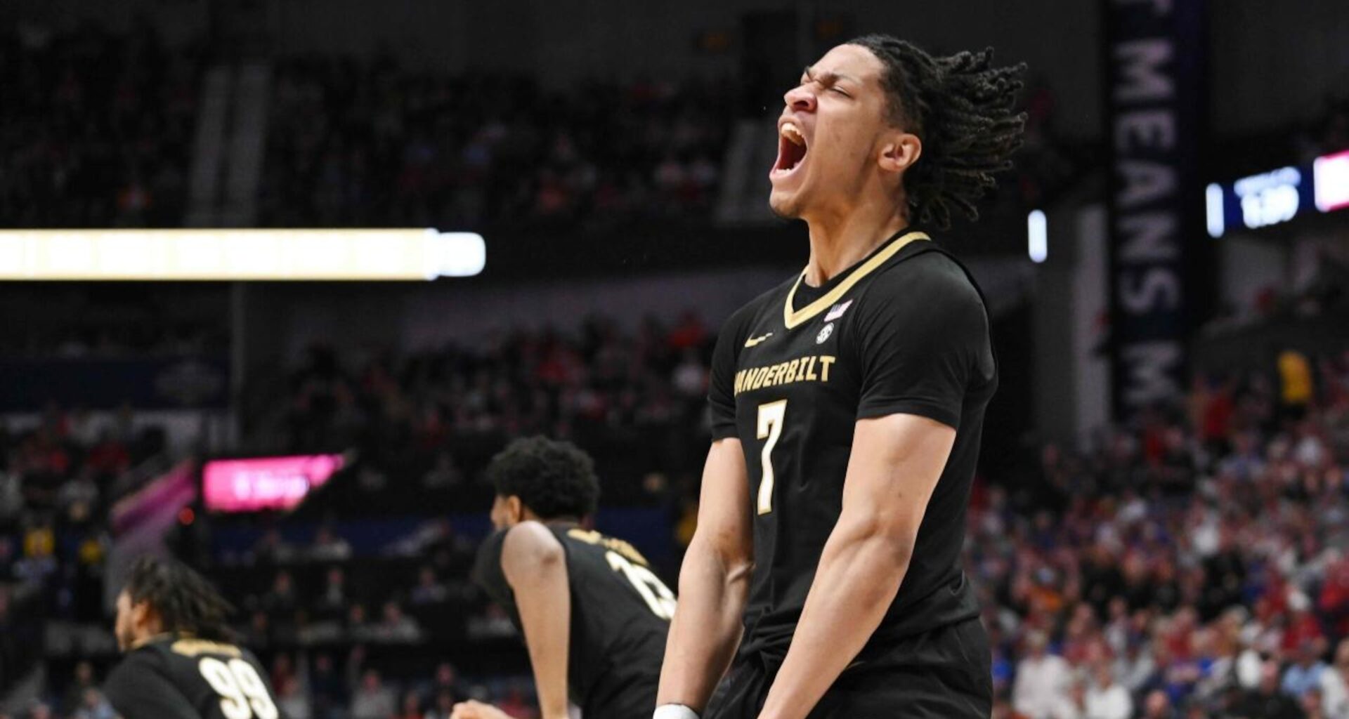 Vanderbilt stuns No. 4 Florida in SEC tournament semifinals
