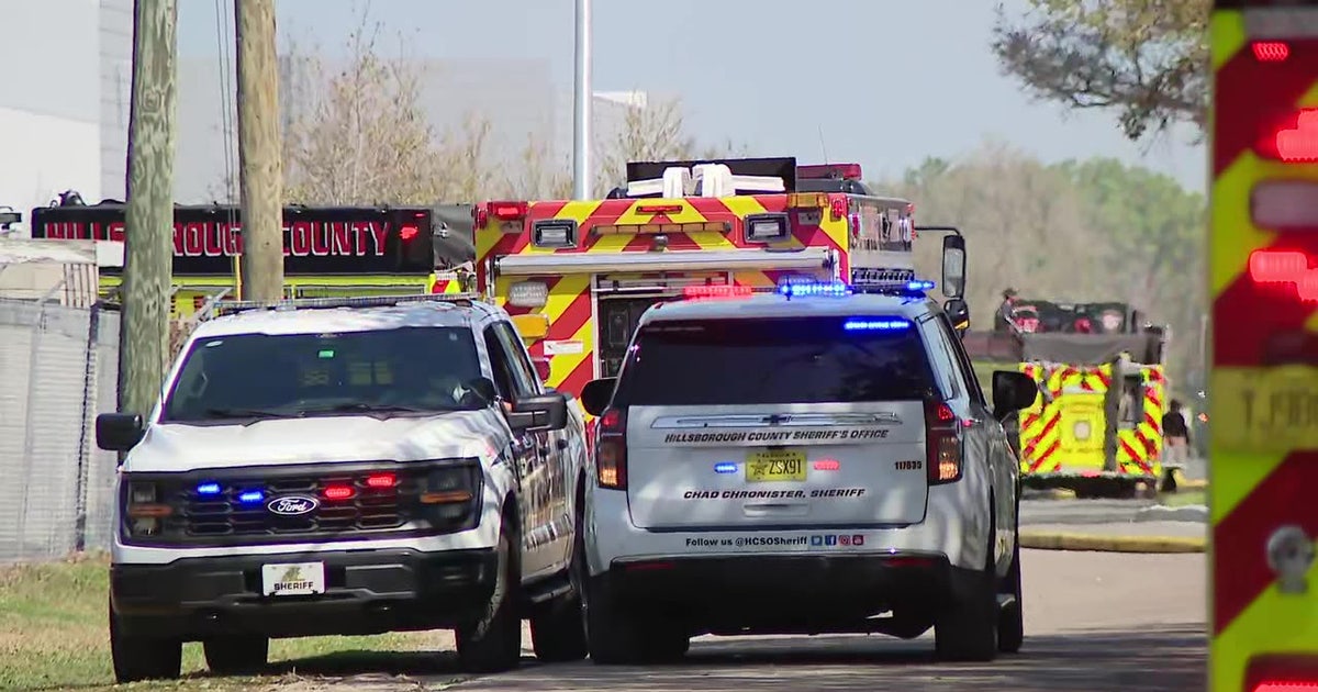 Fire breaks out at recycling facility in Tampa: HCFR