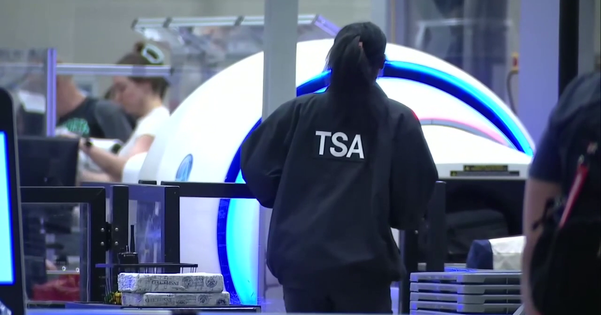 TSA agents welcome support from Tampa businesses