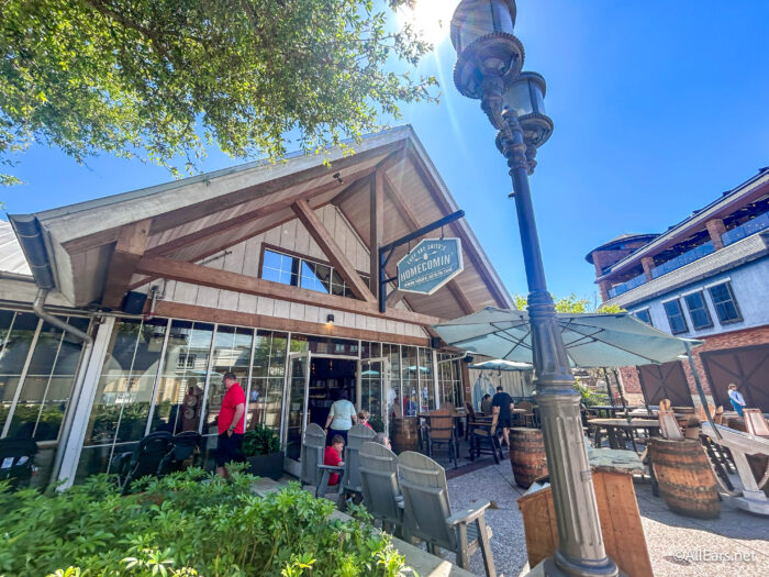 REVIEW: The NEW Must-Have Meal at Homecomin' in Disney Springs