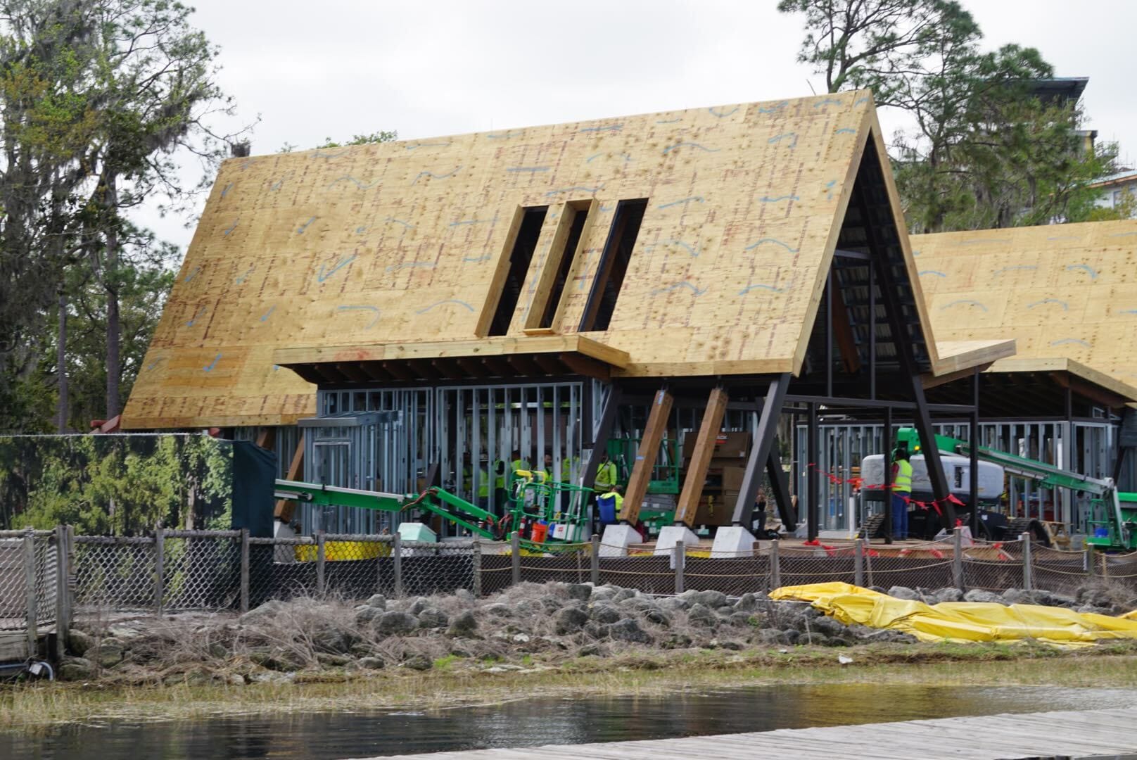 Cabin construction at Disney Lakeshore Lodge