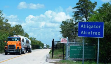 Judge orders better attorney access at Florida's 'Alligator Alcatraz'