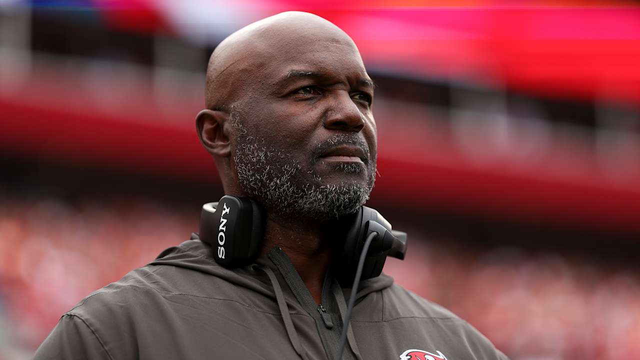Buccaneers HC Todd Bowles admits departures of Mike Evans, Lavonte David 'stung'