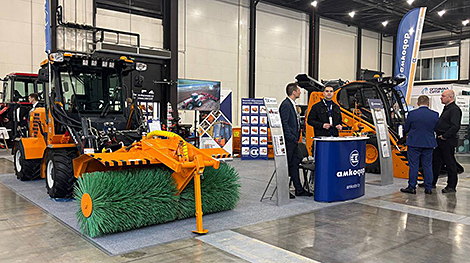 Belarus’ Amkodor presents utility equipment at international expo in St. Petersburg