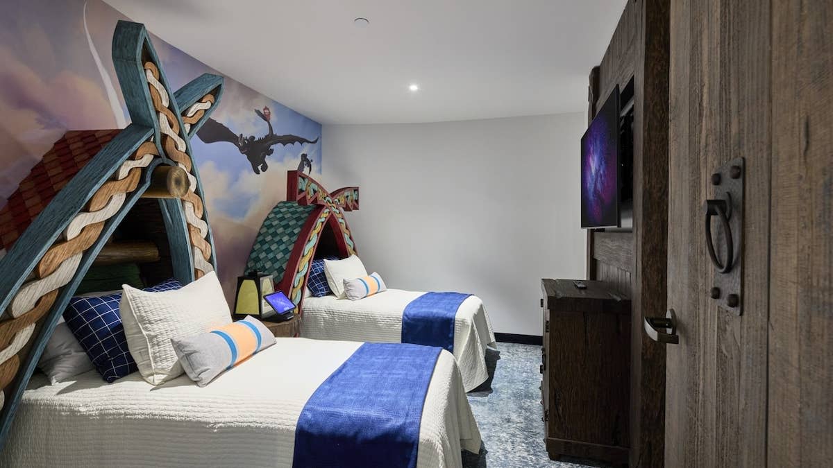 Kids will love sleeping in the How to Train Your Dragon suites at Universal Helios Grand Hotel.Universal Orlando Resort