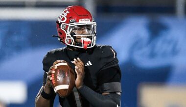 Champ Monds (1) of Vero Beach looks to pass in the FHSAA Class 7A state championship, Dec. 13, 2025, at Pitbull Stadium in Miami.