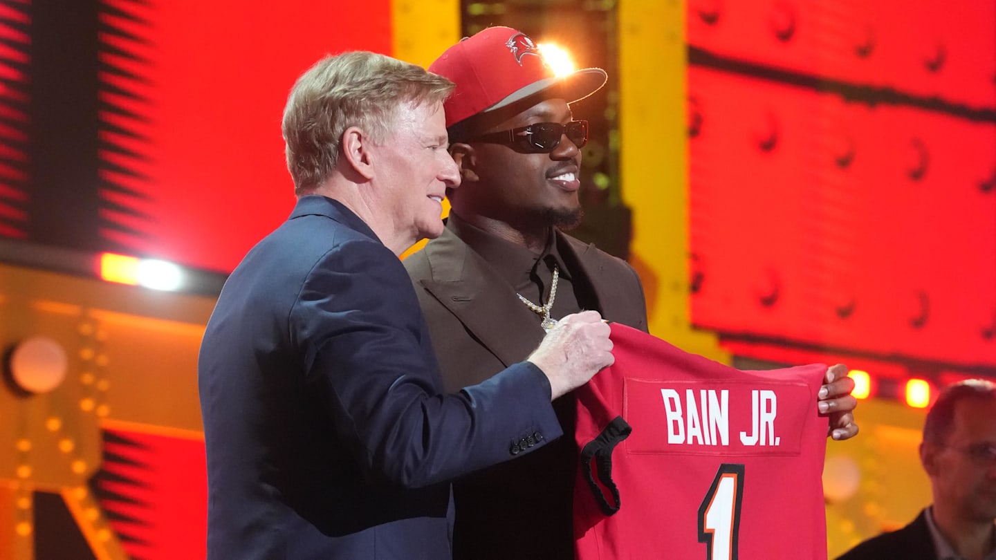 Landing Rueben Bain Jr. was the perfect start to the 2026 NFL Draft for the Buccaneers,