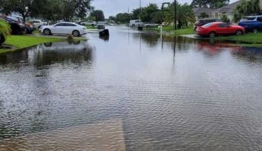 Roads flooded in parts of South Florida after days of heavy rain