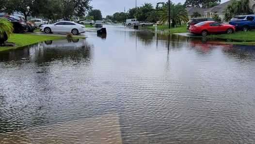 Roads flooded in parts of South Florida after days of heavy rain