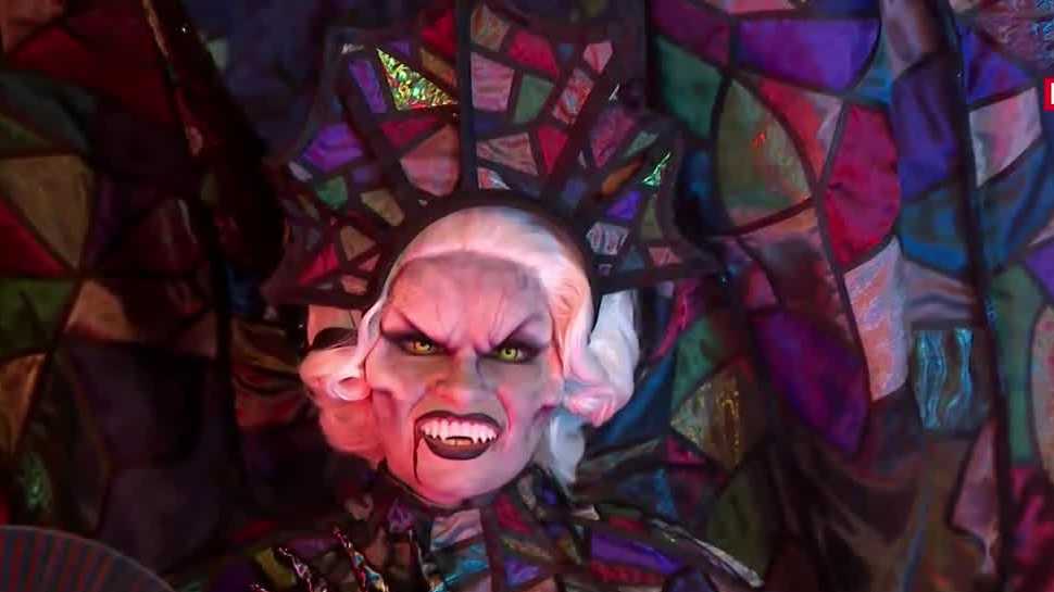 Universal hiring 'scareactors,' other performers for Halloween