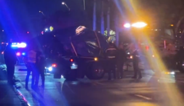 2 dead after car crashes into pole in Doral; authorities are investigating - WSVN 7News | Miami News, Weather, Sports