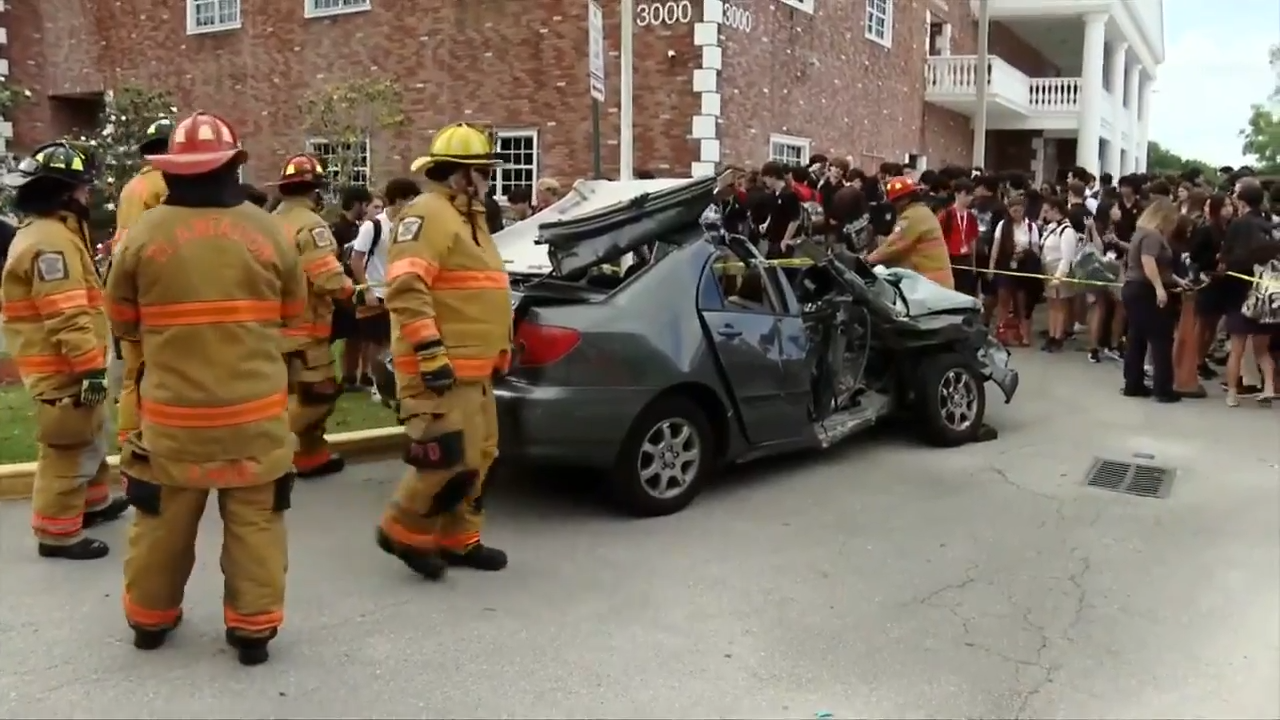 Local organizations, first responders warn Plantation high school students about dangers of drunk driving ahead of prom night - WSVN 7News | Miami News, Weather, Sports