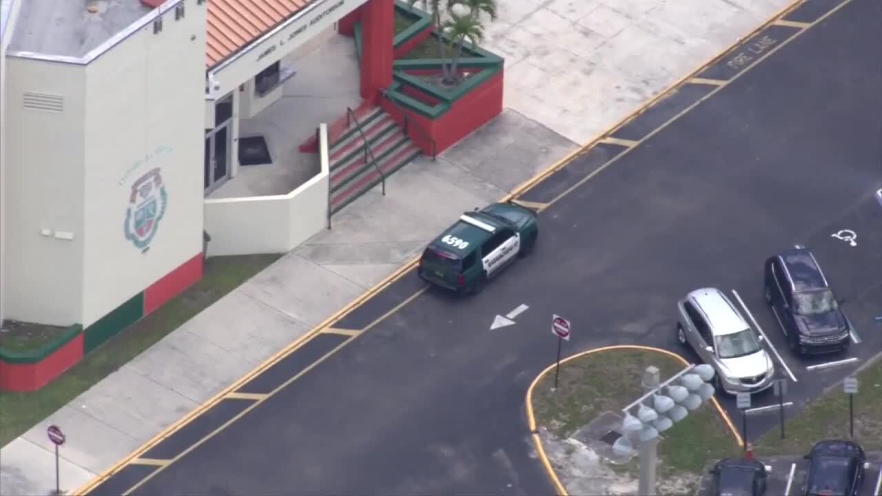 Blanche Ely High student being questioned by deputies after jumping a fence on campus, prompting brief lockdown - WSVN 7News | Miami News, Weather, Sports