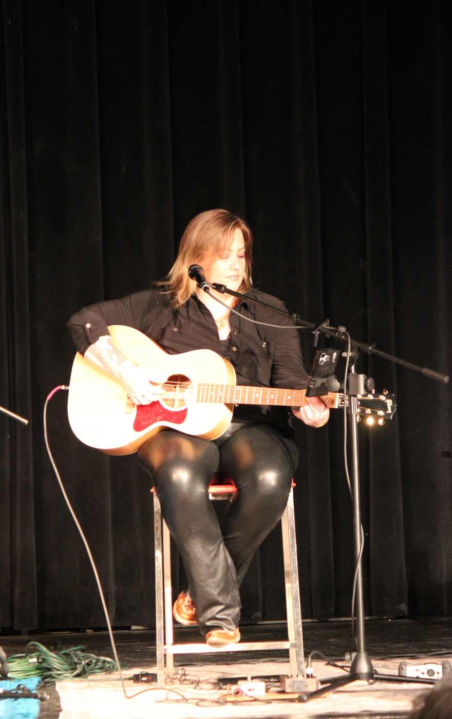 Singer-songwriter April Cushman rocked the house with her original ode to female empowerment, 'I Make My Own Damn Money.'