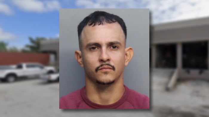 Fake T-Mobile salesman swindled senior in Medley, police say