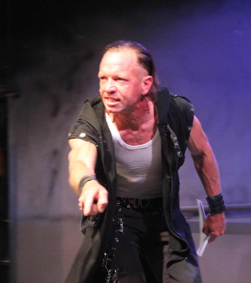 Justin Larsche in the role of Marc Antony delivers Caesar's eulogy.