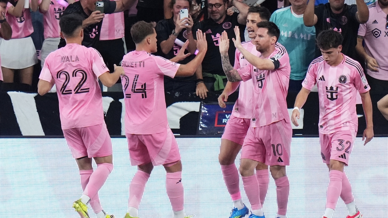 Messi scores, but Inter Miami only gets 2-2 tie with Austin FC in opener of new stadium