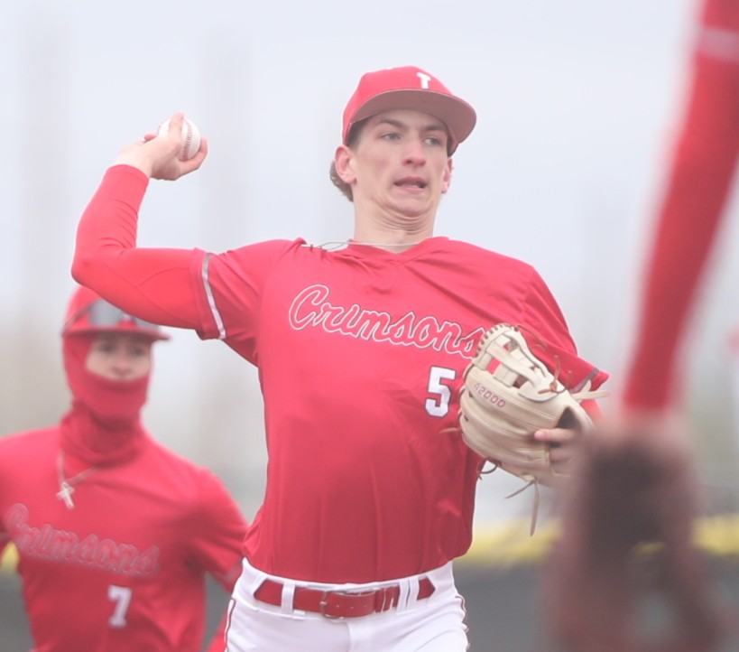Jacksonville baseball beats Quincy Notre Dame, 9-4