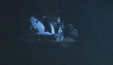 Driver dies after crashing car into billboard support post on I-95 in Broward